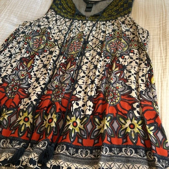 Ali Miles plus Floral Sleeveless Top - Picture 3 of 4